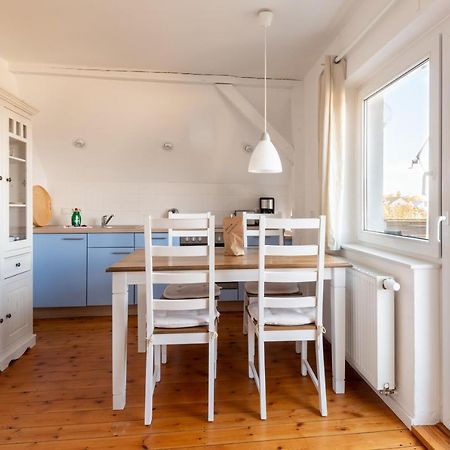 Ferienwohnung Brombeere Mit Grossem Garten Und Balkon กราล-มือริทซ์ ภายนอก รูปภาพ