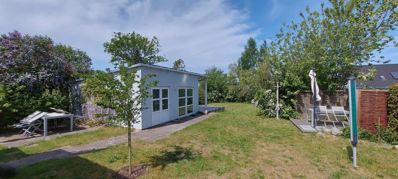 Ferienwohnung Brombeere Mit Grossem Garten Und Balkon กราล-มือริทซ์ ภายนอก รูปภาพ